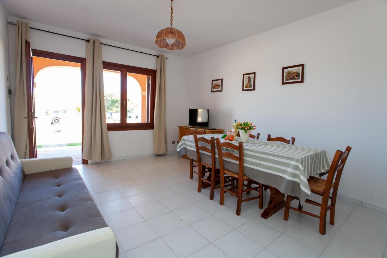 Residence Cinta 5 ซาน เตโอโดโร ภายนอก รูปภาพ